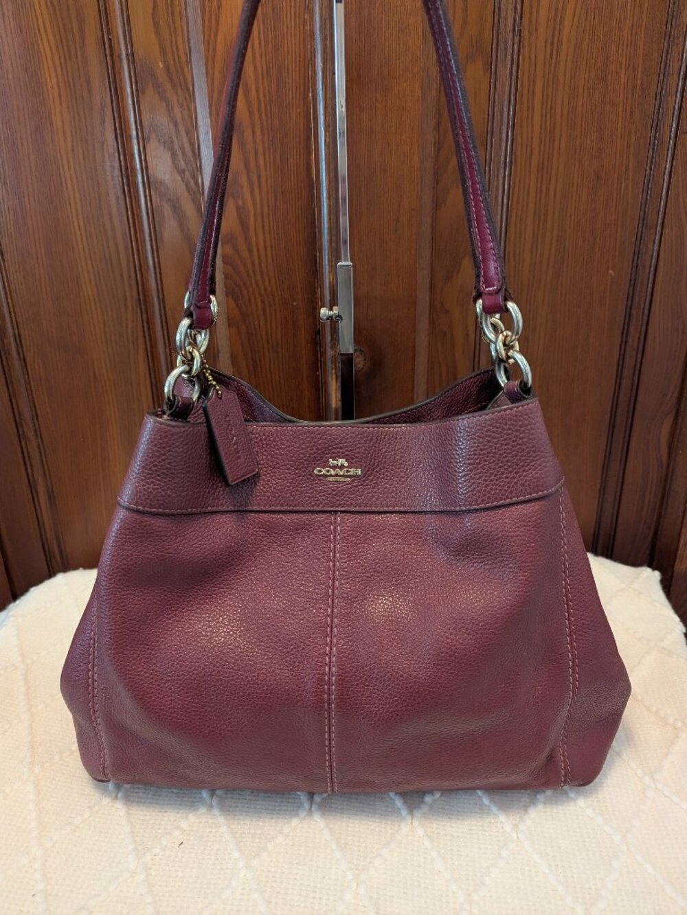 Coach Lexy Pebbled Leather Shoulder Bag Burgundy Gold Hardware F28997